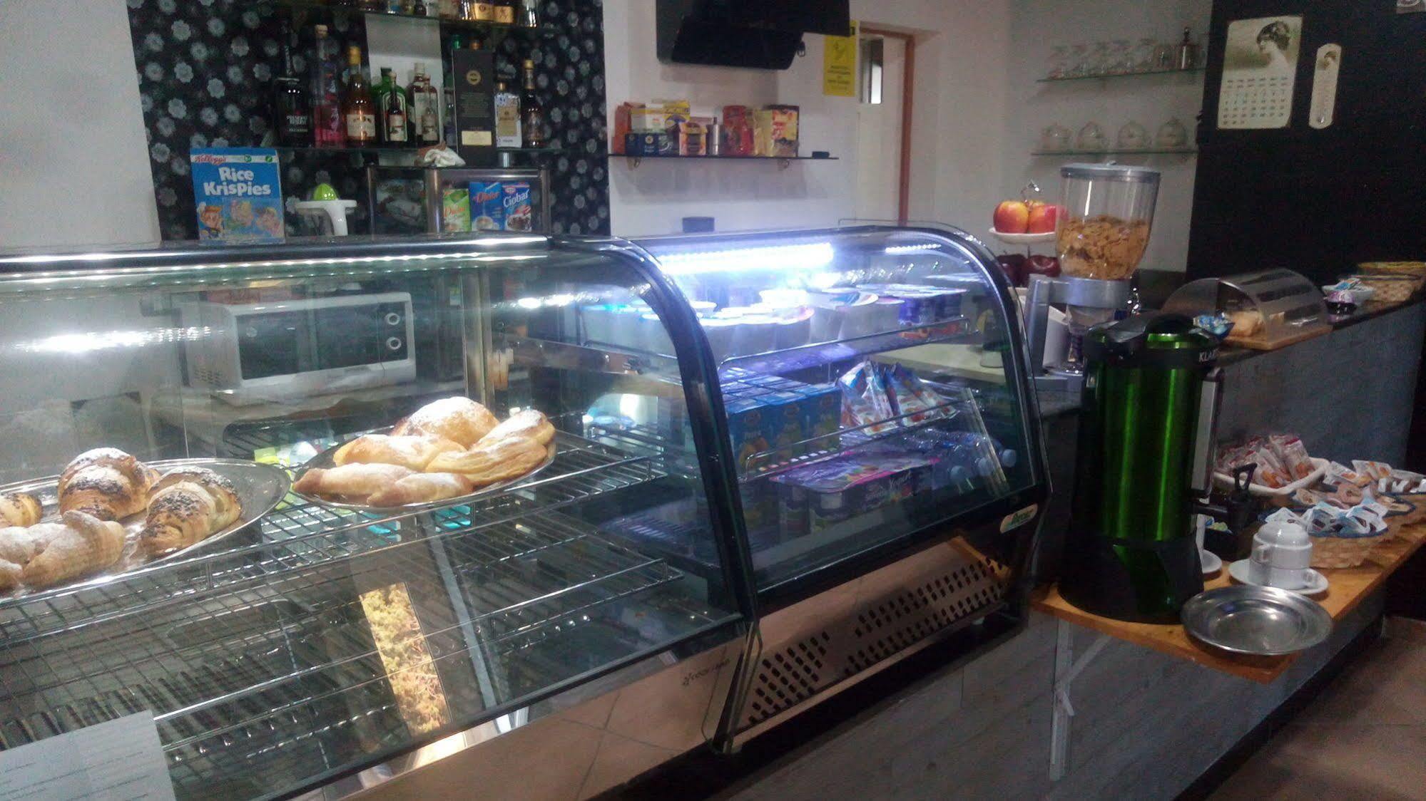 Il Mirto E La Rosa Acomodação com café da manhã Arenella  Exterior foto
