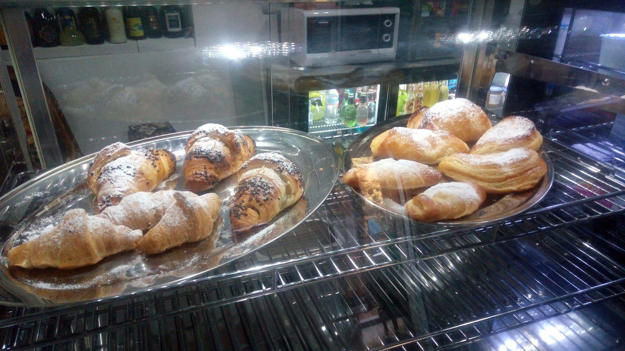 Il Mirto E La Rosa Acomodação com café da manhã Arenella  Exterior foto